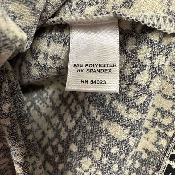 Banana Republic Women’s Sleeveless Ruffle Collar Shell Shirt Black & Tan M - Picture 4 of 8